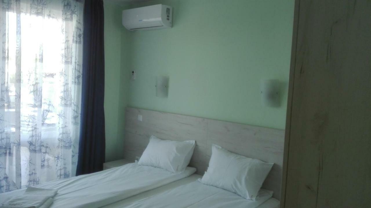 Hiora Apartments Vasiliko Tsarevo Exterior photo