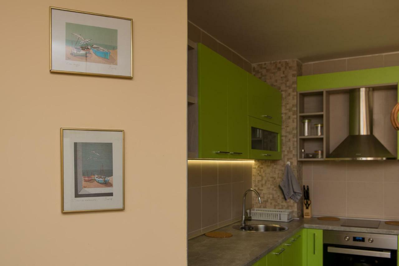 Hiora Apartments Vasiliko Tsarevo Exterior photo