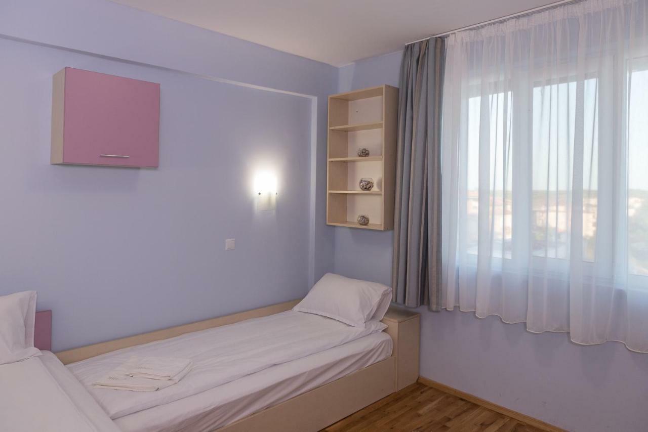Hiora Apartments Vasiliko Tsarevo Exterior photo